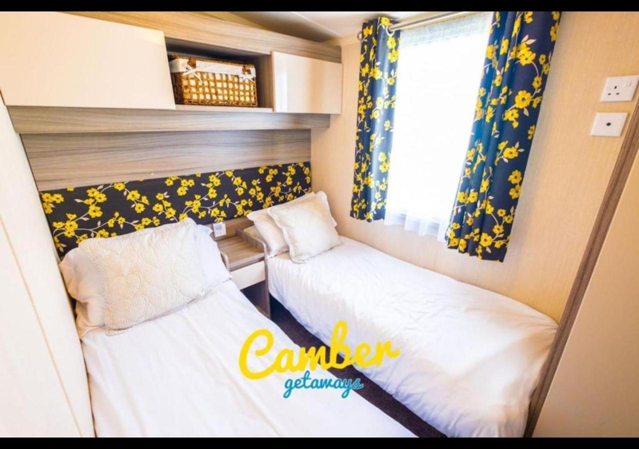 Mp502 - Camber Sands Holiday Park - Sleeps 6 - Small Dog - Gated Decking - Amazing Marsh Views Exteriör bild